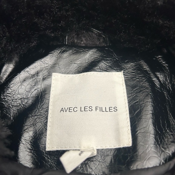 Avec Les Filles Patent Faux Fur Trimmed Trench Coat Size Large - Picture 5 of 9